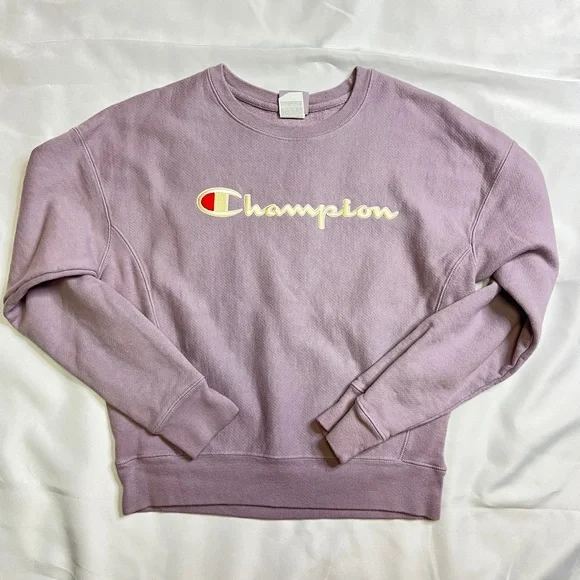 NWOT Purple Lavender Champion Reverse Weave Crewneck Sweatshirt Size Small - Picture 1 of 4